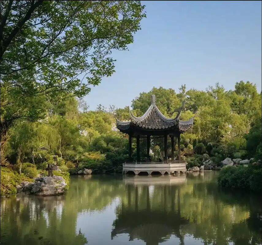 建邺区冰夏航空航天有限公司